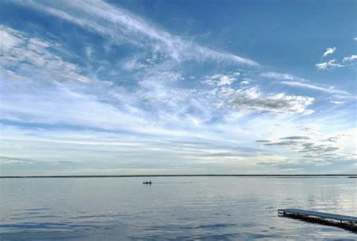 Can you swim in lac ste anne?