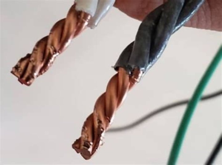 Should wires be twisted before wire nut?