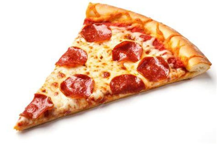 When to slice pizza?