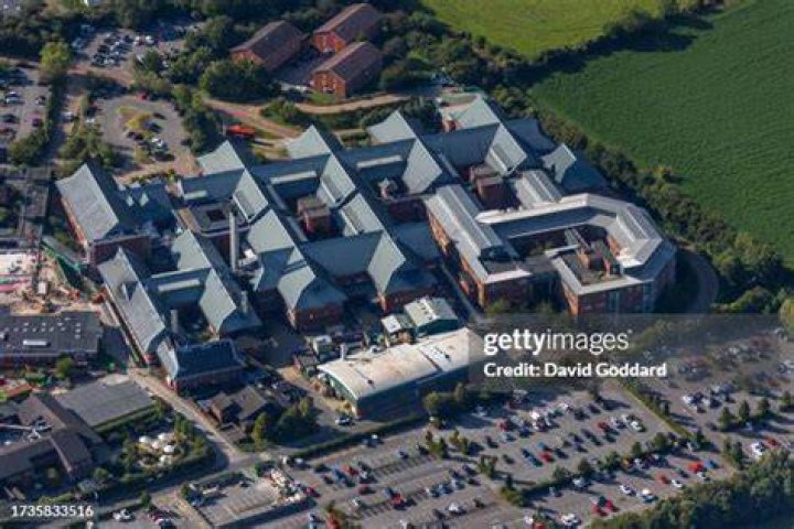 Where is salisbury district hospital?