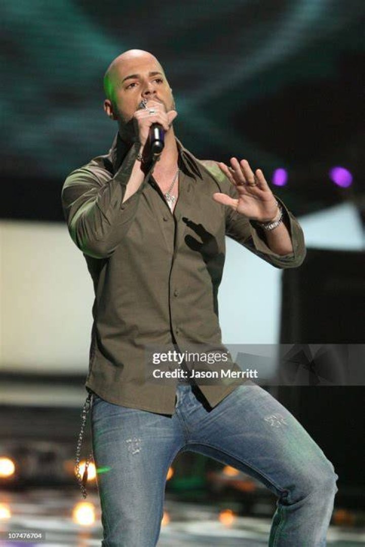 Which season of american idol was chris daughtry on?