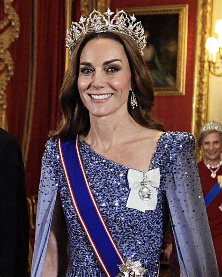 Which tiara did kate middleton wear?
