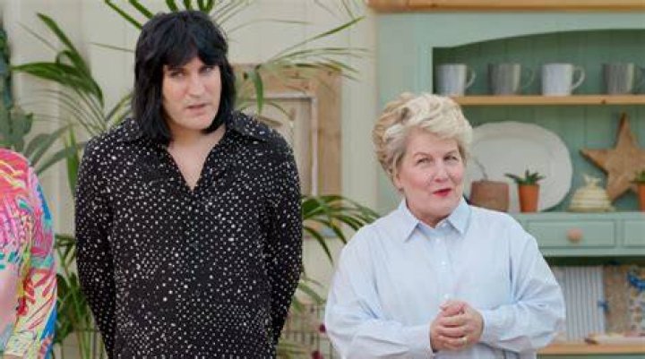 Whos taking over from sandi toksvig?